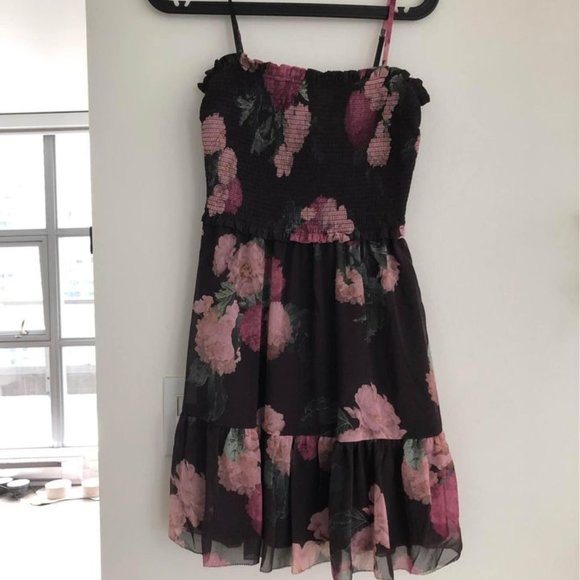 BNWT Mocha Artizia Wilfred Catamaran Floral Dress - Picture 2 of 3